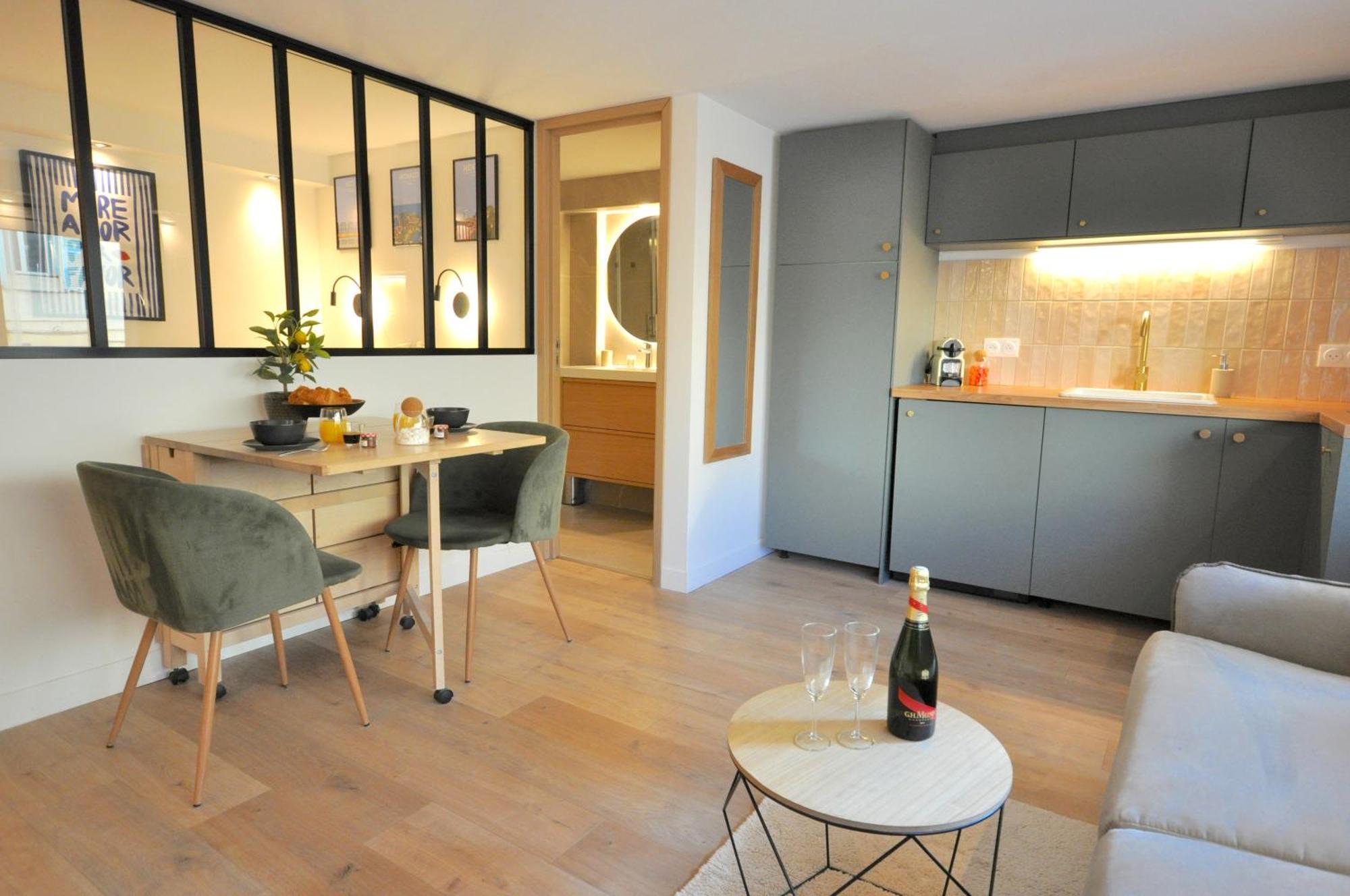 Monaco # Menton - 4 Persons - Hypercenter - Private Parking - Full Renovated - Clim - Fast Wifi - Beach And Sun Zewnętrze zdjęcie