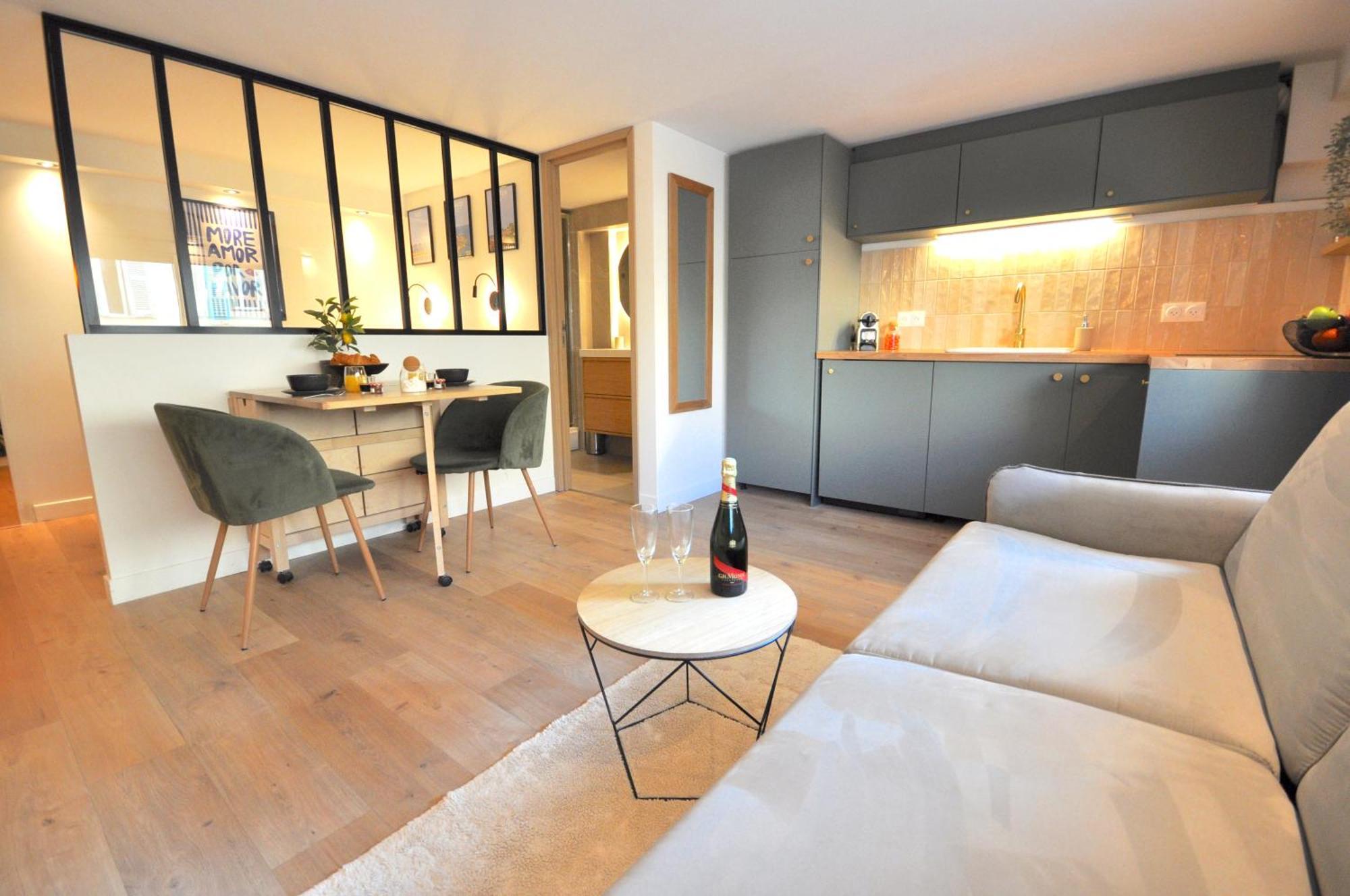 Monaco # Menton - 4 Persons - Hypercenter - Private Parking - Full Renovated - Clim - Fast Wifi - Beach And Sun Zewnętrze zdjęcie